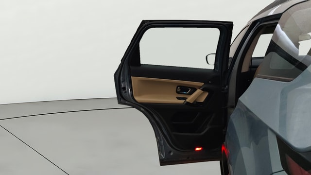 View Tata Safari Image 16 Used Tata Safari Image 16