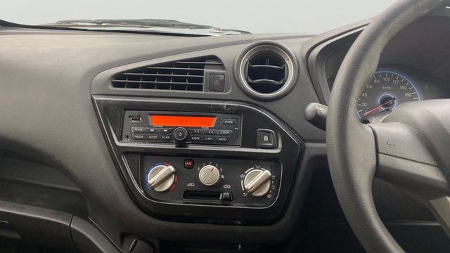 View Datsun Redi GO Image 17 Used Datsun Redi GO Image 17