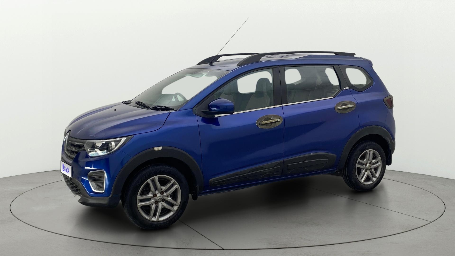 View 2020 Renault Triber RXZ Image 37 Used 2020 Renault Triber RXZ Image 37