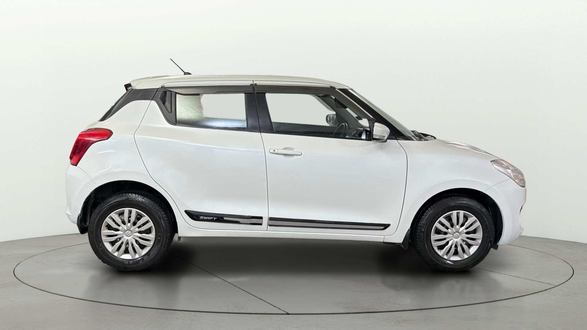 View 2020 Maruti Suzuki 1000 Base Variant Image 8 Used 2020 Maruti Suzuki 1000 Base Variant Image 8