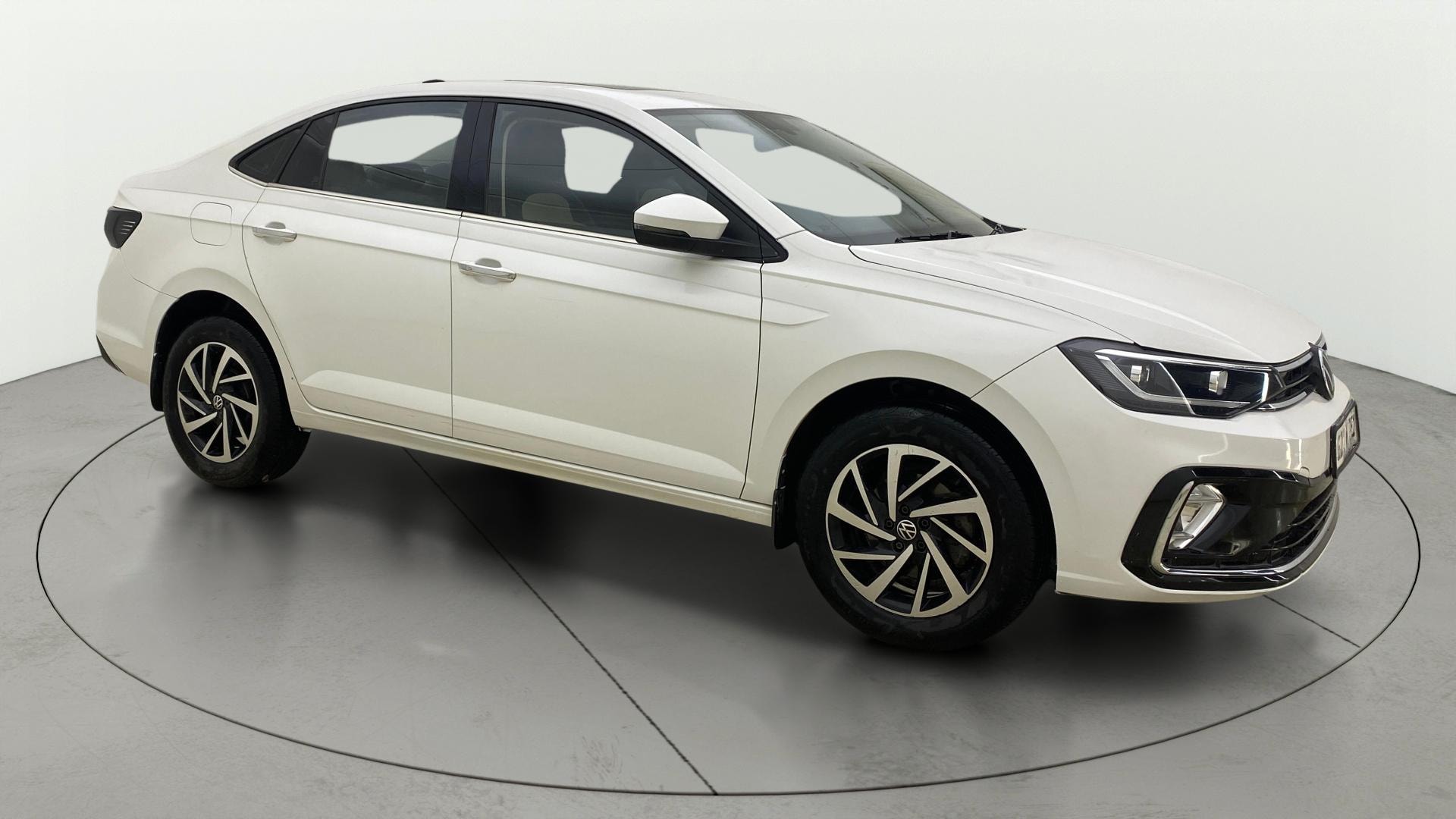 View 2023 Volkswagen Virtus Topline 1.0 TSI MT Image 14 Used 2023 Volkswagen Virtus Topline 1.0 TSI MT Image 14
