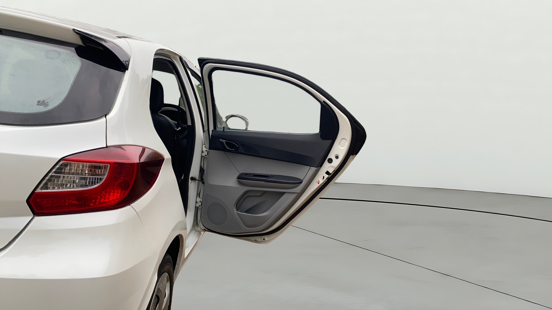 Used 2020 Tata Tiago Used 2020 Tata Tiago