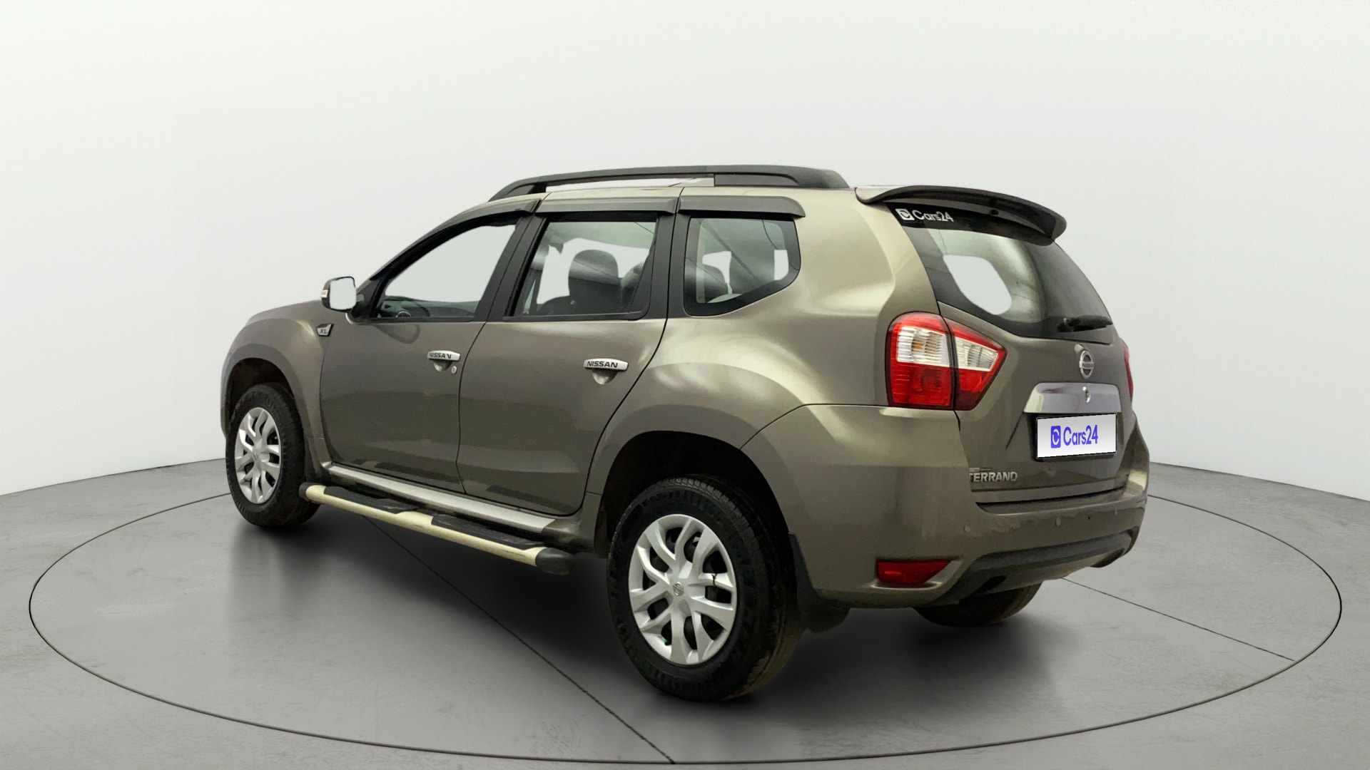 View 2017 Nissan Terrano XL P Image 2 Used 2017 Nissan Terrano XL P Image 2