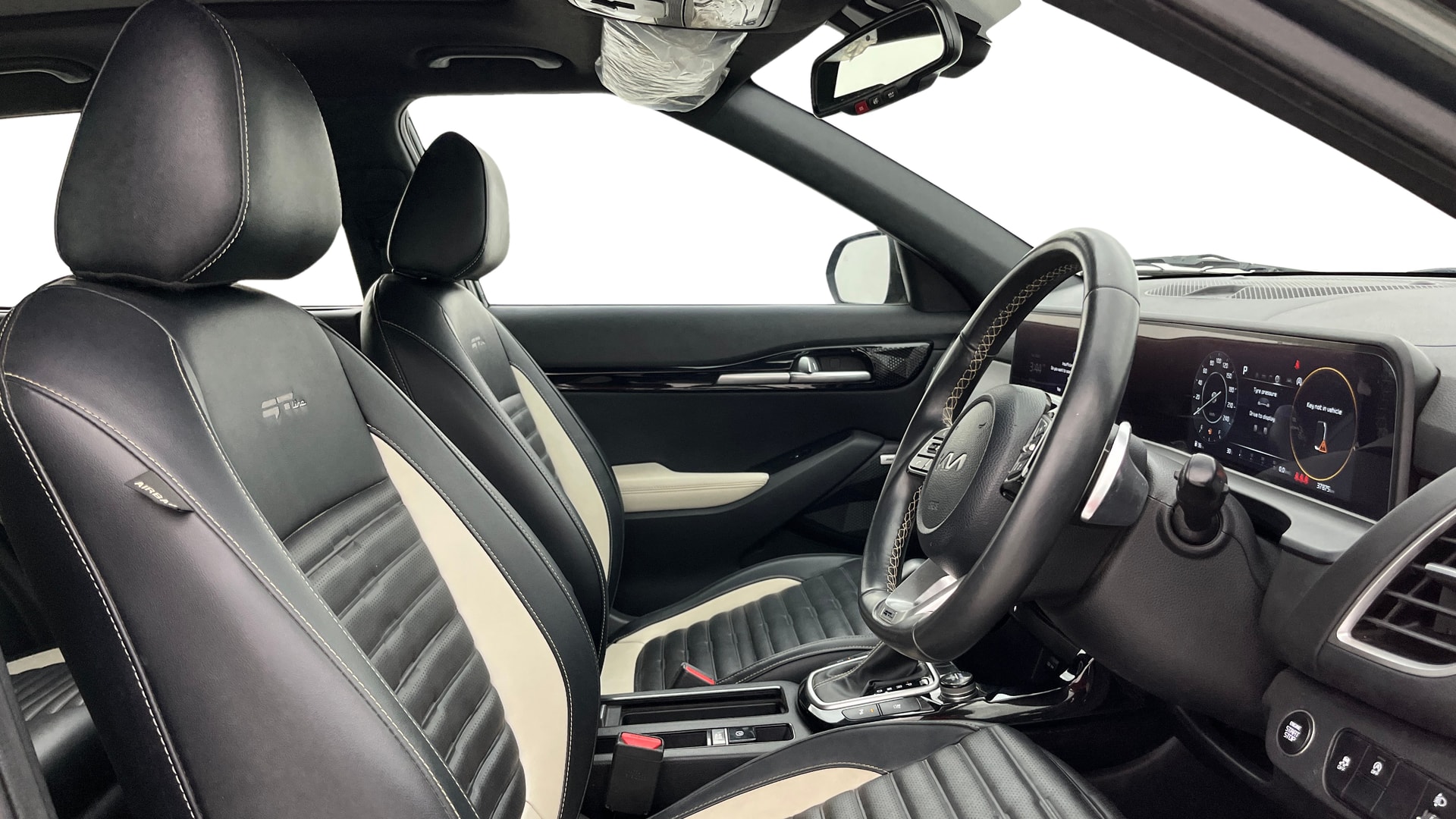 View 2024 Kia Seltos GTX Plus AT Diesel Image 18 Used 2024 Kia Seltos GTX Plus AT Diesel Image 18