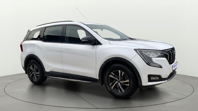 View Mahindra XUV700 Image 37 Used Mahindra XUV700 Image 37