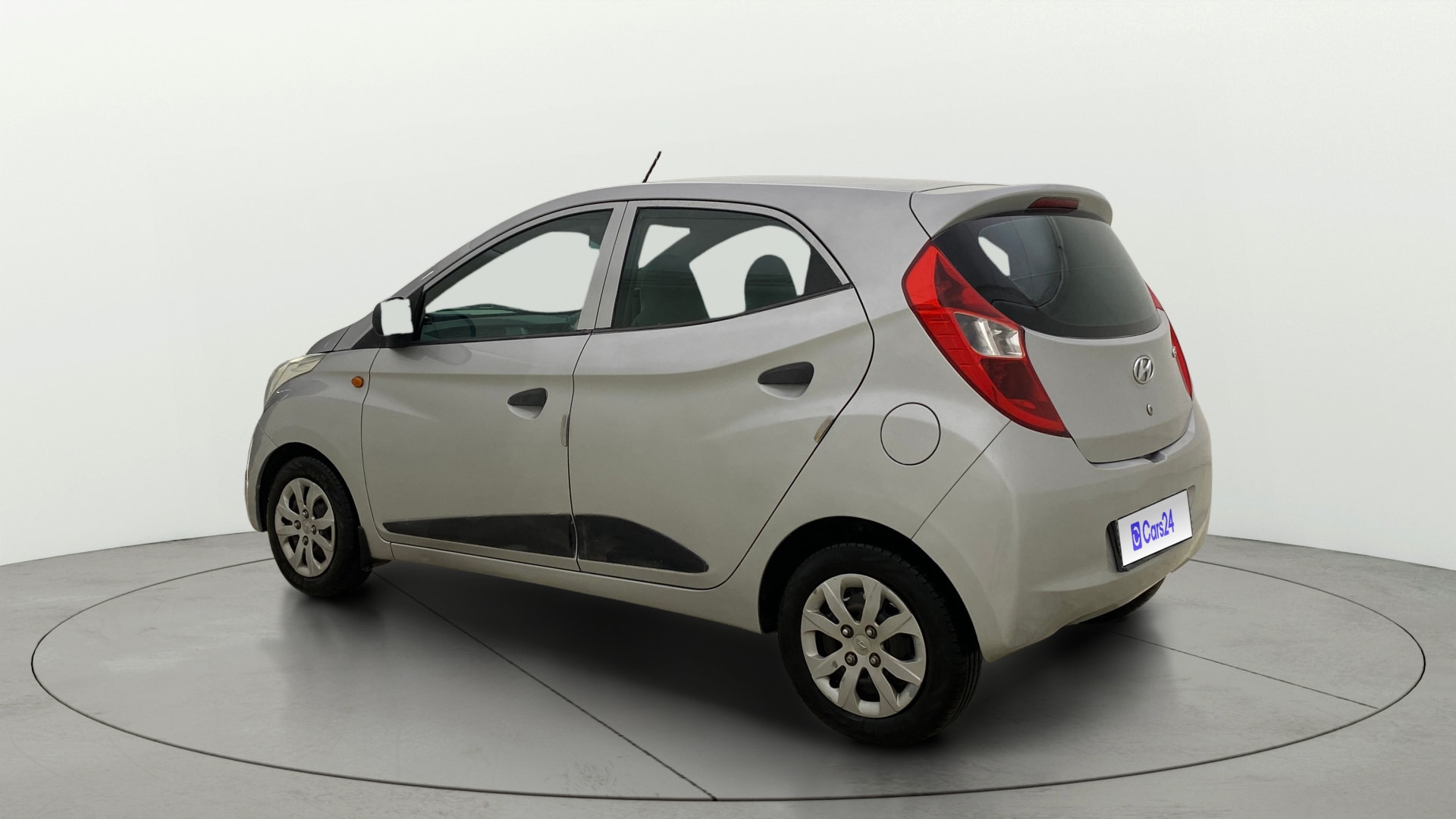 View 2017 Hyundai EON Magna Plus Image 2 Used 2017 Hyundai EON Magna Plus Image 2