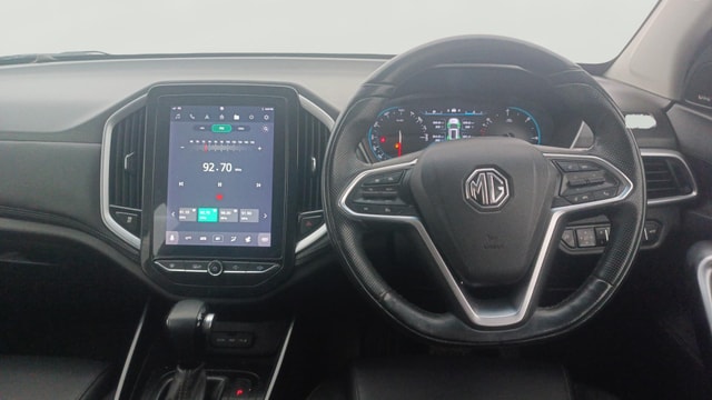View MG Hector Image 13 Used MG Hector Image 13