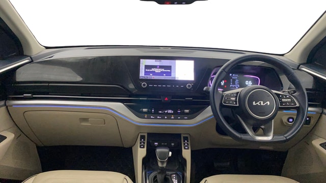 View Kia Carens Image 32 Used Kia Carens Image 32