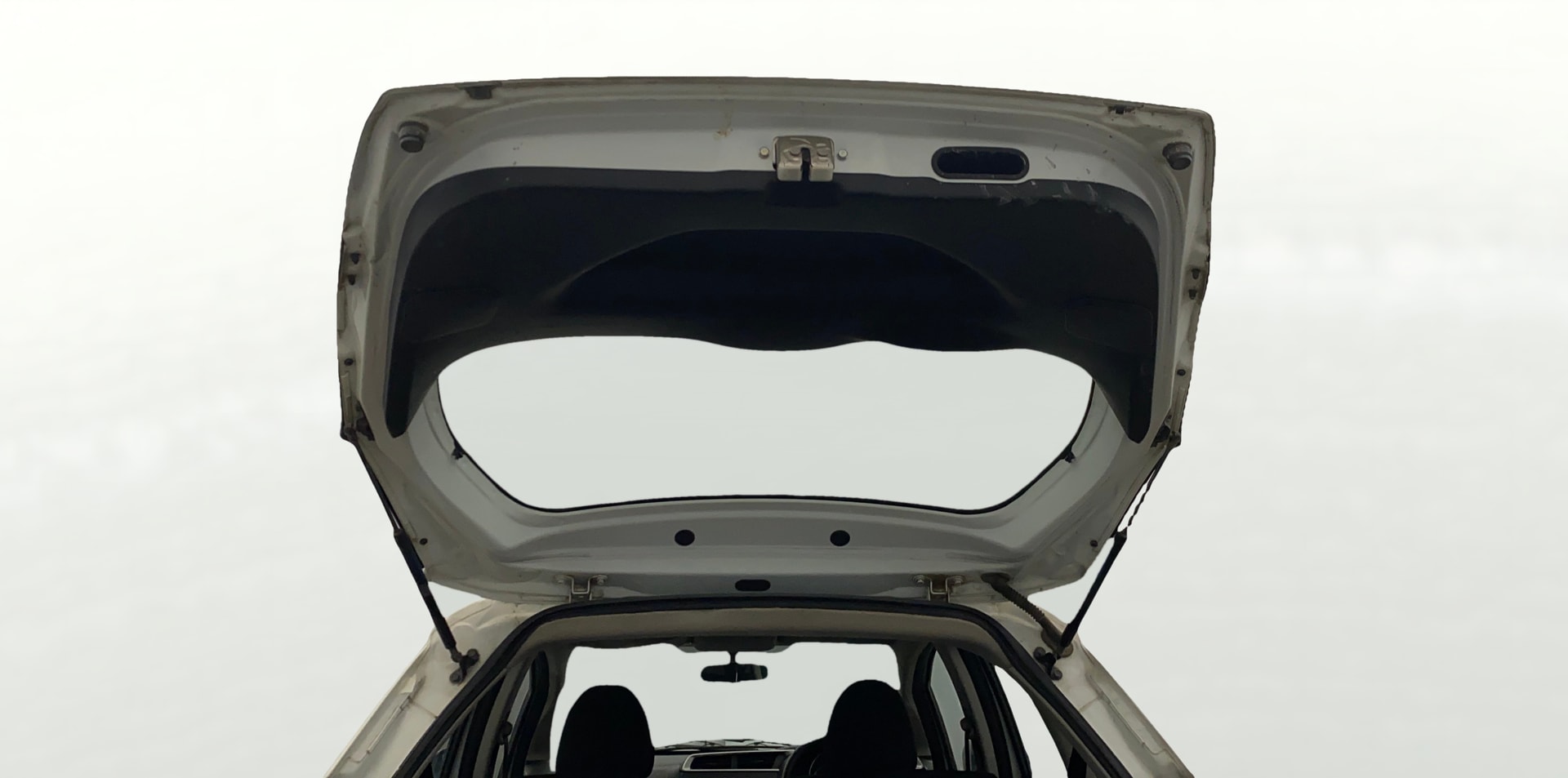 View 2019 Honda WR-V S MT Diesel Edge Edition Image 16 Used 2019 Honda WR-V S MT Diesel Edge Edition Image 16