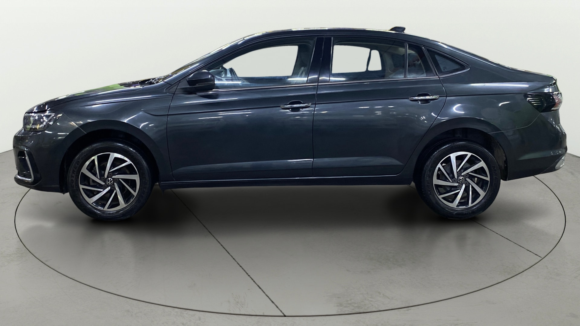 View 2024 Volkswagen Virtus Topline 1.0 TSI MT Image 27 Used 2024 Volkswagen Virtus Topline 1.0 TSI MT Image 27