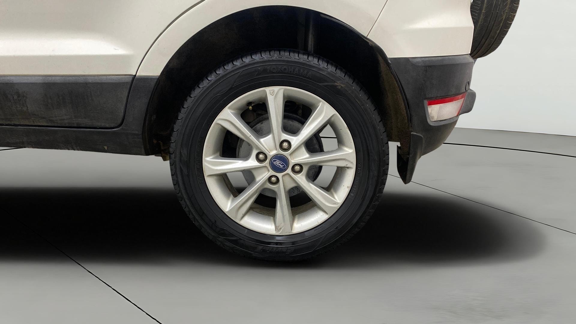 View 2019 Ford EcoSport 1.5 TDCi Diesel Ambiente BS IV Image 7 Used 2019 Ford EcoSport 1.5 TDCi Diesel Ambiente BS IV Image 7
