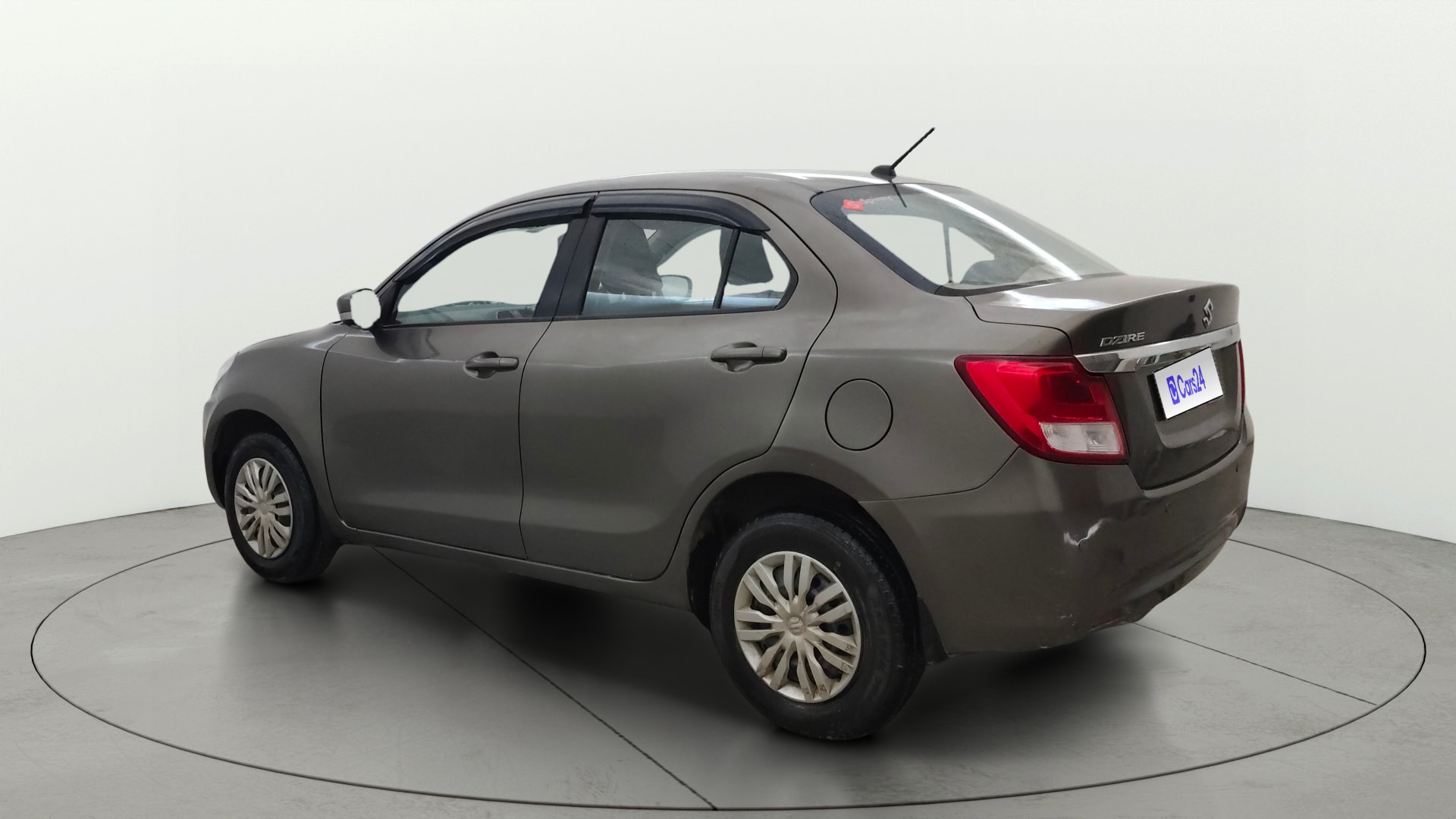 View 2019 Maruti Suzuki 1000 Base Variant Image 2 Used 2019 Maruti Suzuki 1000 Base Variant Image 2