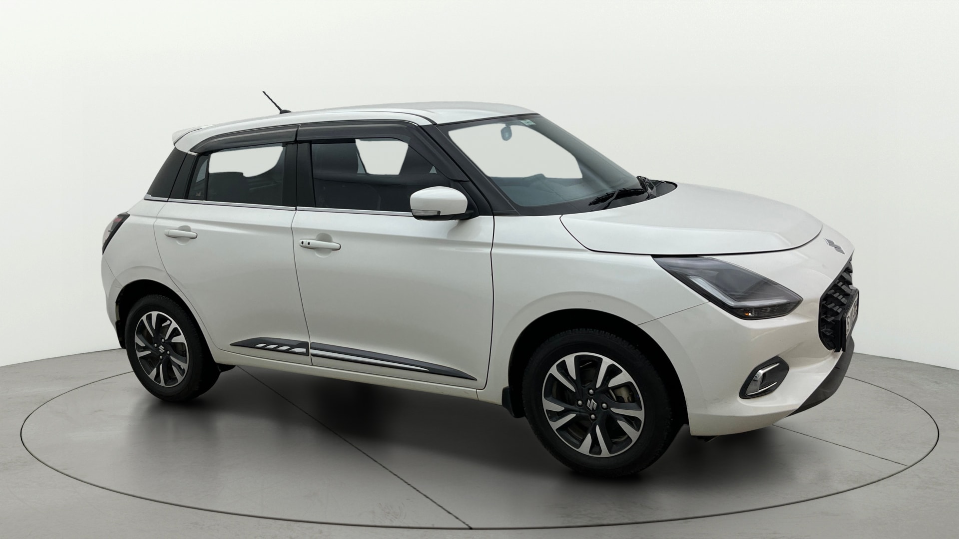 View 2024 Maruti Suzuki 1000 Base Variant Image 21 Used 2024 Maruti Suzuki 1000 Base Variant Image 21