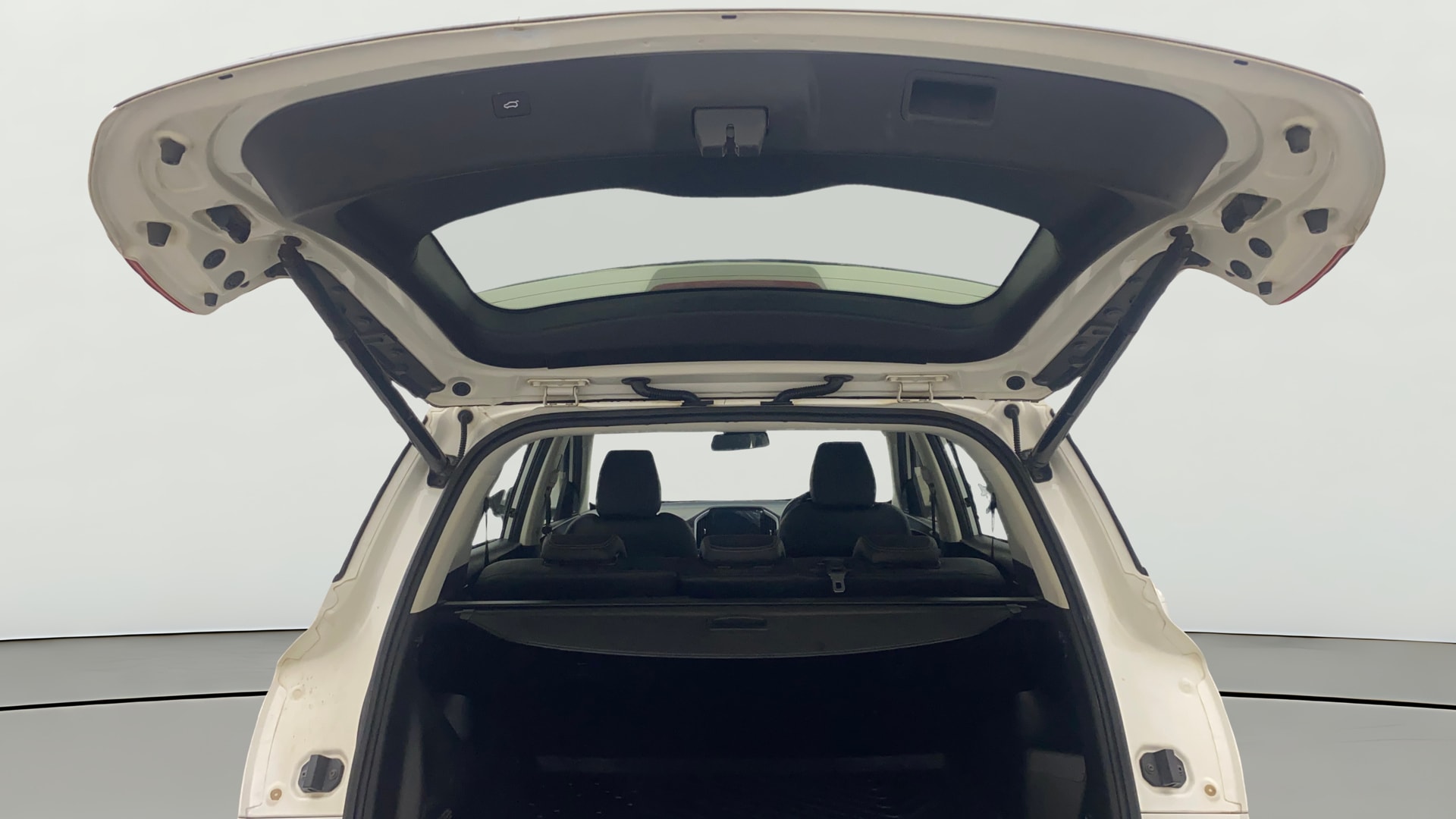 View 2020 MG Hector Sharp Diesel Image 31 Used 2020 MG Hector Sharp Diesel Image 31
