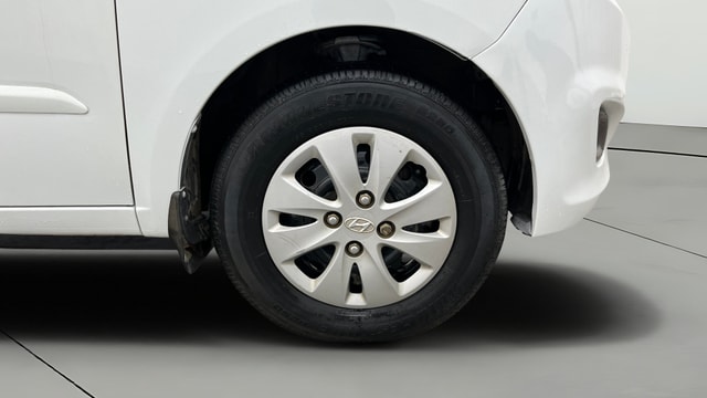View Hyundai i10 Image 39 Used Hyundai i10 Image 39