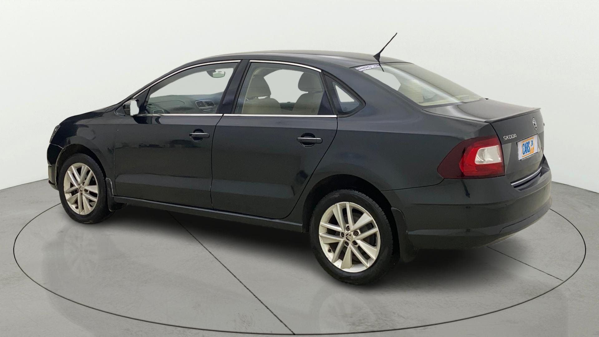 View 2020 Skoda Rapid 1.6 MPI Style Petrol AT BS IV Image 2 Used 2020 Skoda Rapid 1.6 MPI Style Petrol AT BS IV Image 2