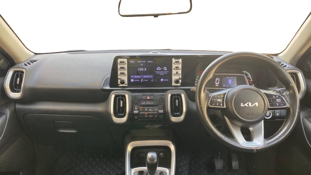 View Kia Sonet Image 15 Used Kia Sonet Image 15