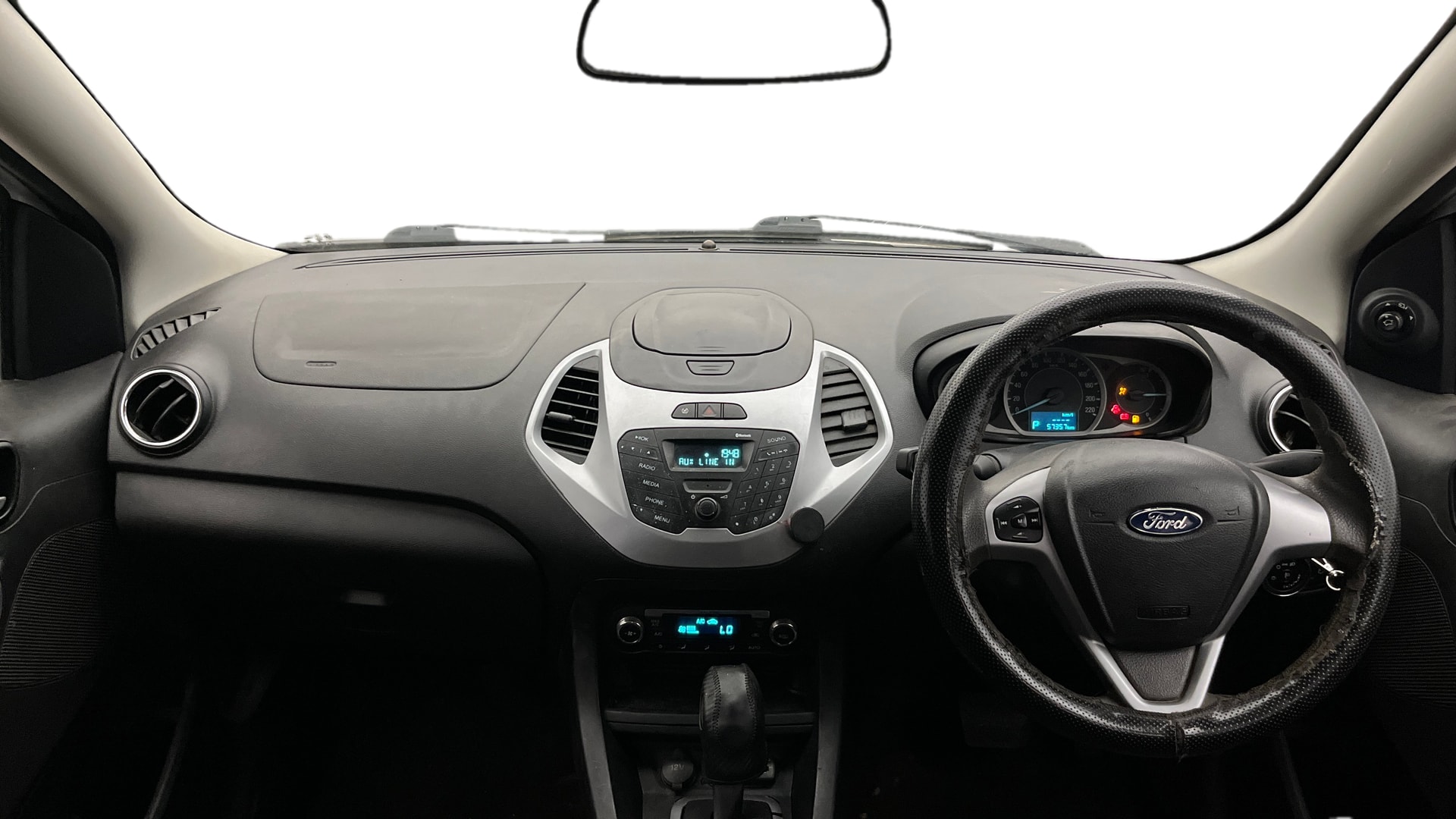 View 2015 Ford Figo Aspire 1.2P Ambiente MT BS IV Image 15 Used 2015 Ford Figo Aspire 1.2P Ambiente MT BS IV Image 15