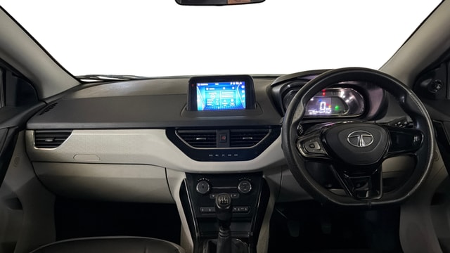 View Tata Nexon Image 15 Used Tata Nexon Image 15