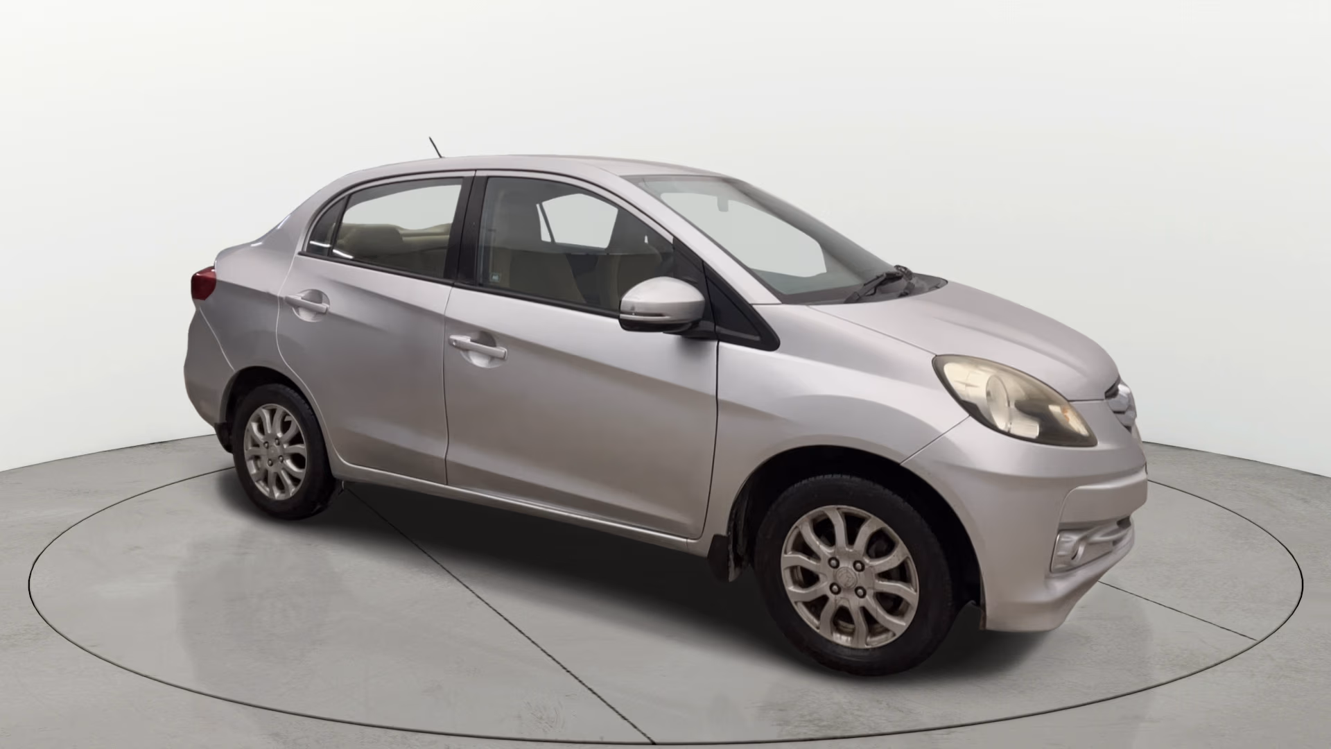 View 2015 Honda Amaze E MT Petrol BS IV Image 13 Used 2015 Honda Amaze E MT Petrol BS IV Image 13