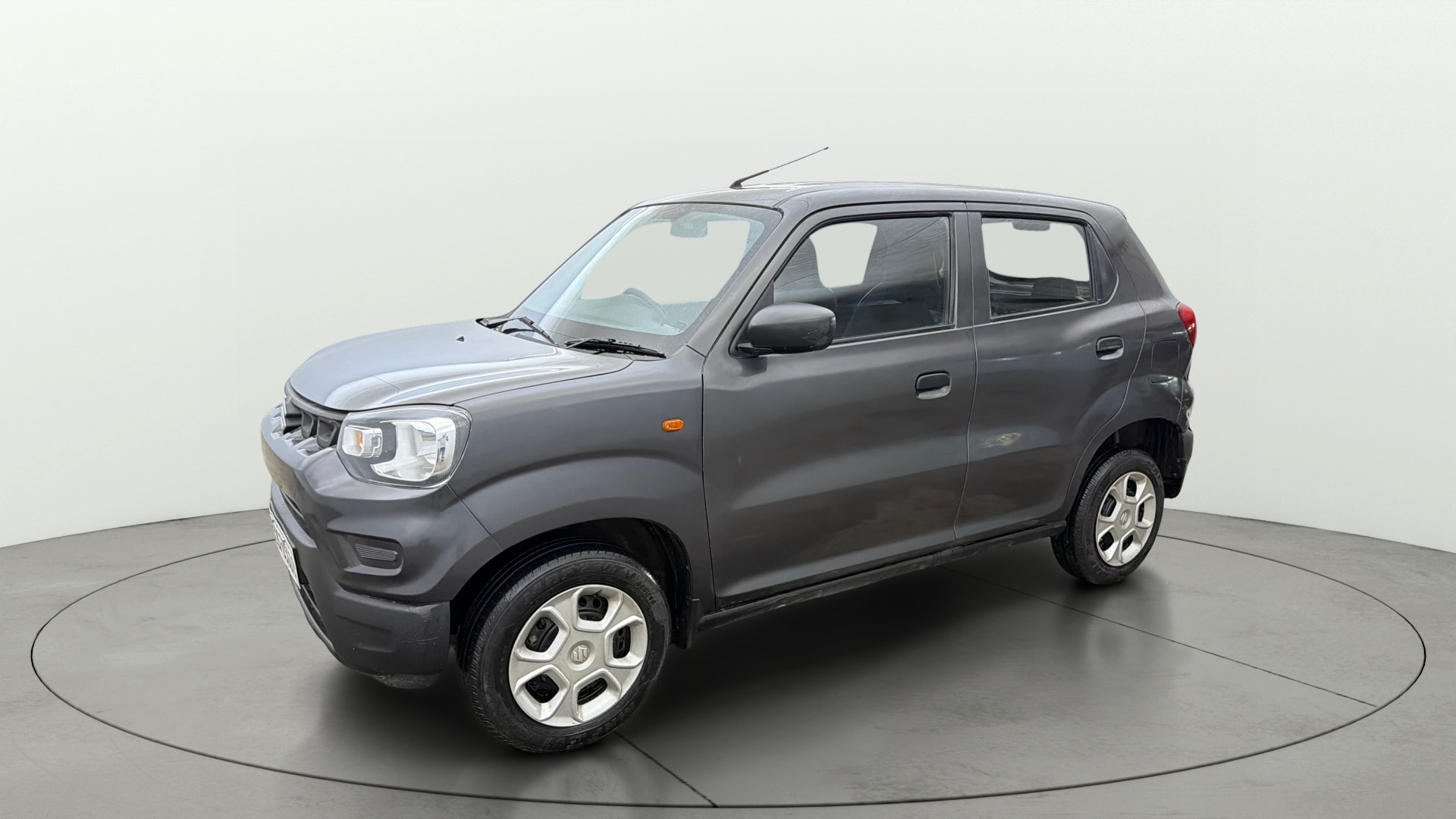 View 2023 Maruti Suzuki 1000 Base Variant Image 34 Used 2023 Maruti Suzuki 1000 Base Variant Image 34