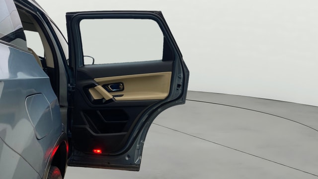 View Tata Safari Image 7 Used Tata Safari Image 7