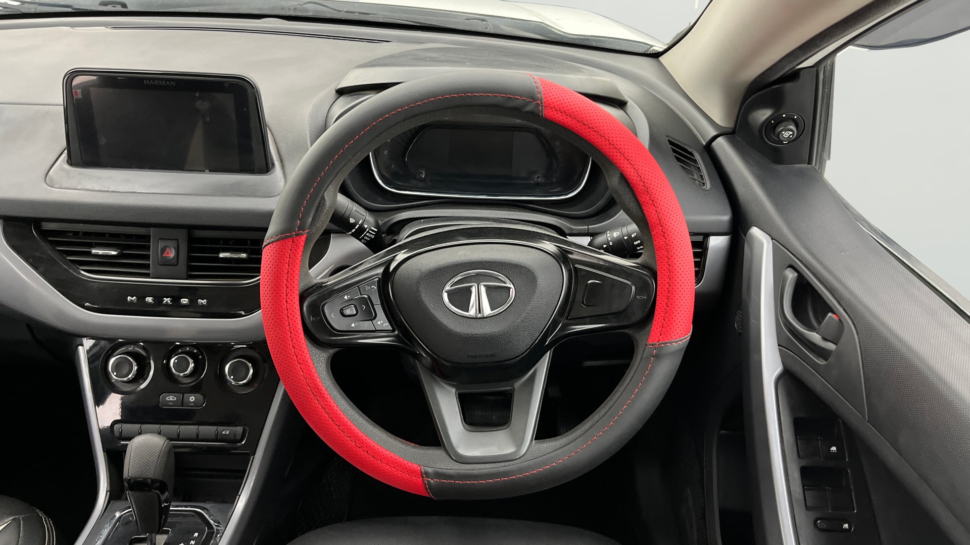 View 2023 Tata Nexon Revotron XE Image 20 Used 2023 Tata Nexon Revotron XE Image 20