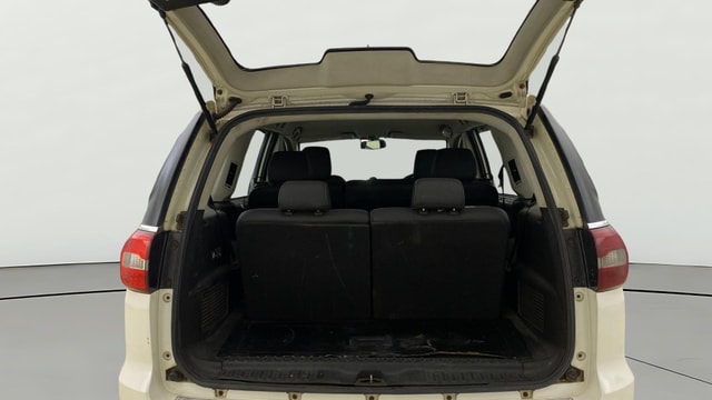 View Tata Hexa Image 38 Used Tata Hexa Image 38