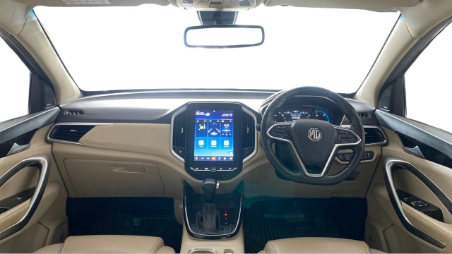 View MG Hector Image 16 Used MG Hector Image 16