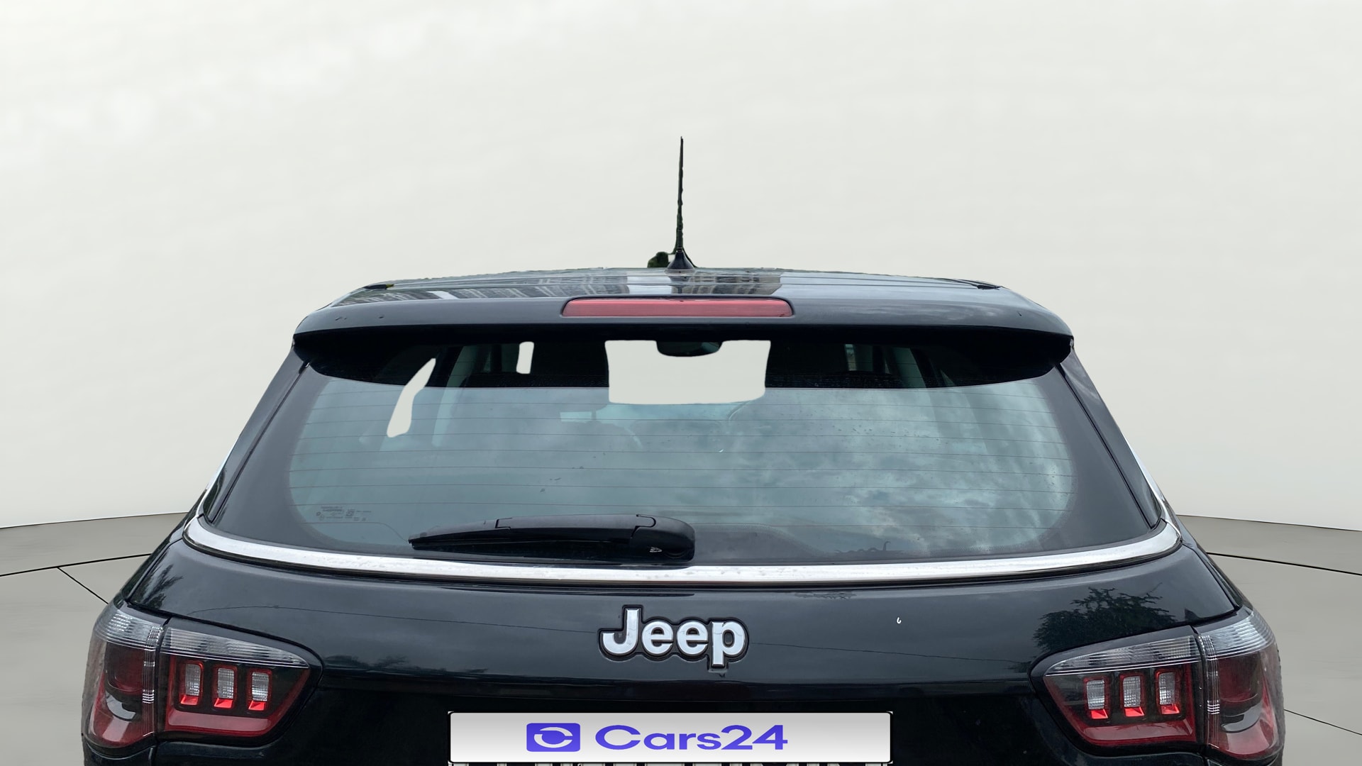 View 2017 Jeep Compass Longitude 2.0 Diesel Image 3 Used 2017 Jeep Compass Longitude 2.0 Diesel Image 3