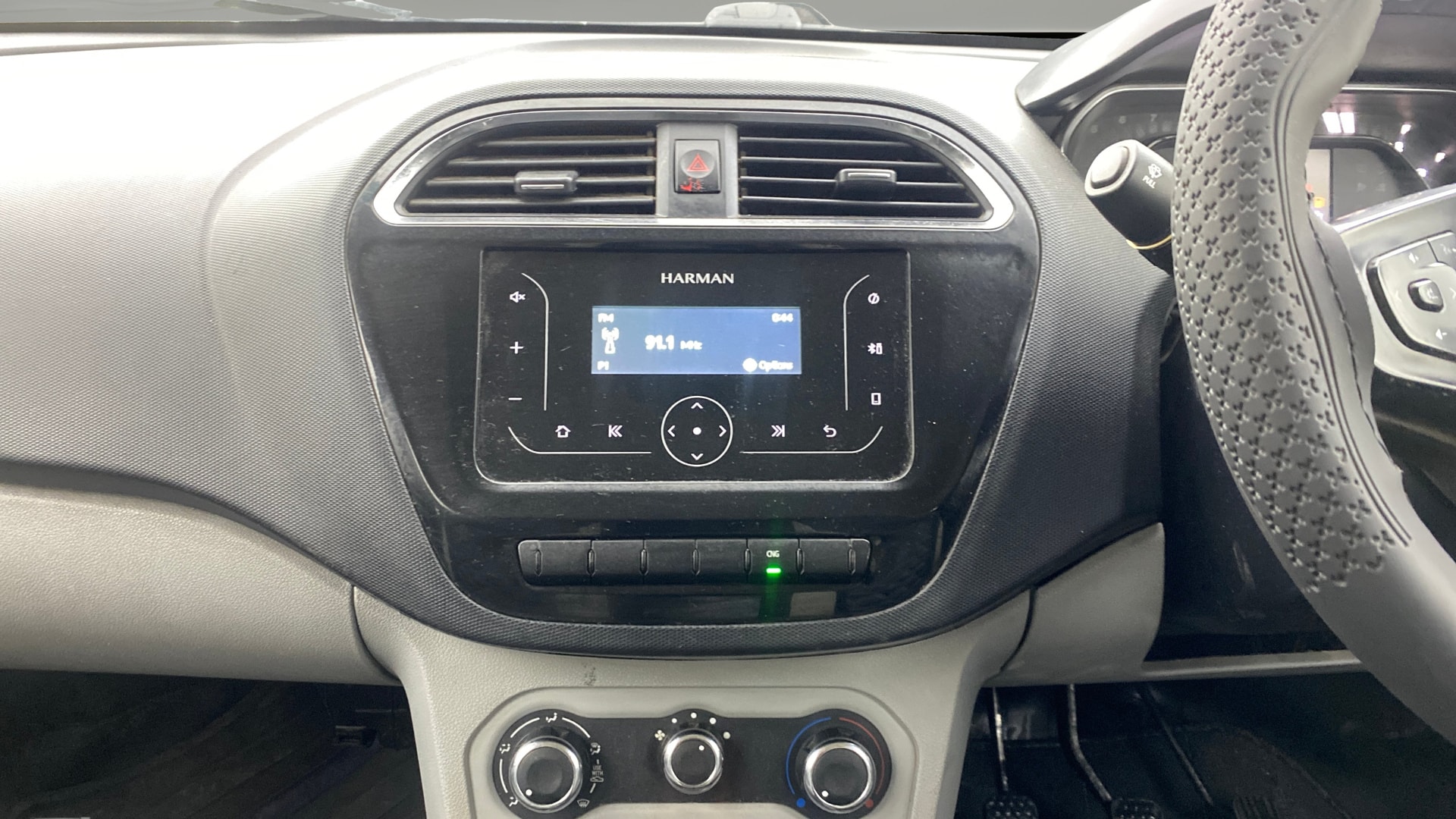 Used 2022 Tata Tiago Used 2022 Tata Tiago