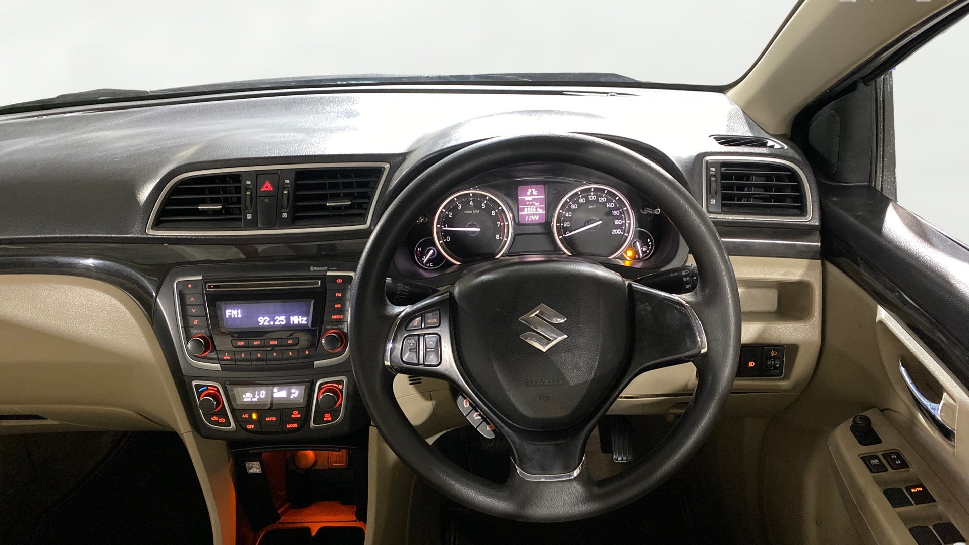 Used 2016 Maruti Suzuki 1000 Used 2016 Maruti Suzuki 1000