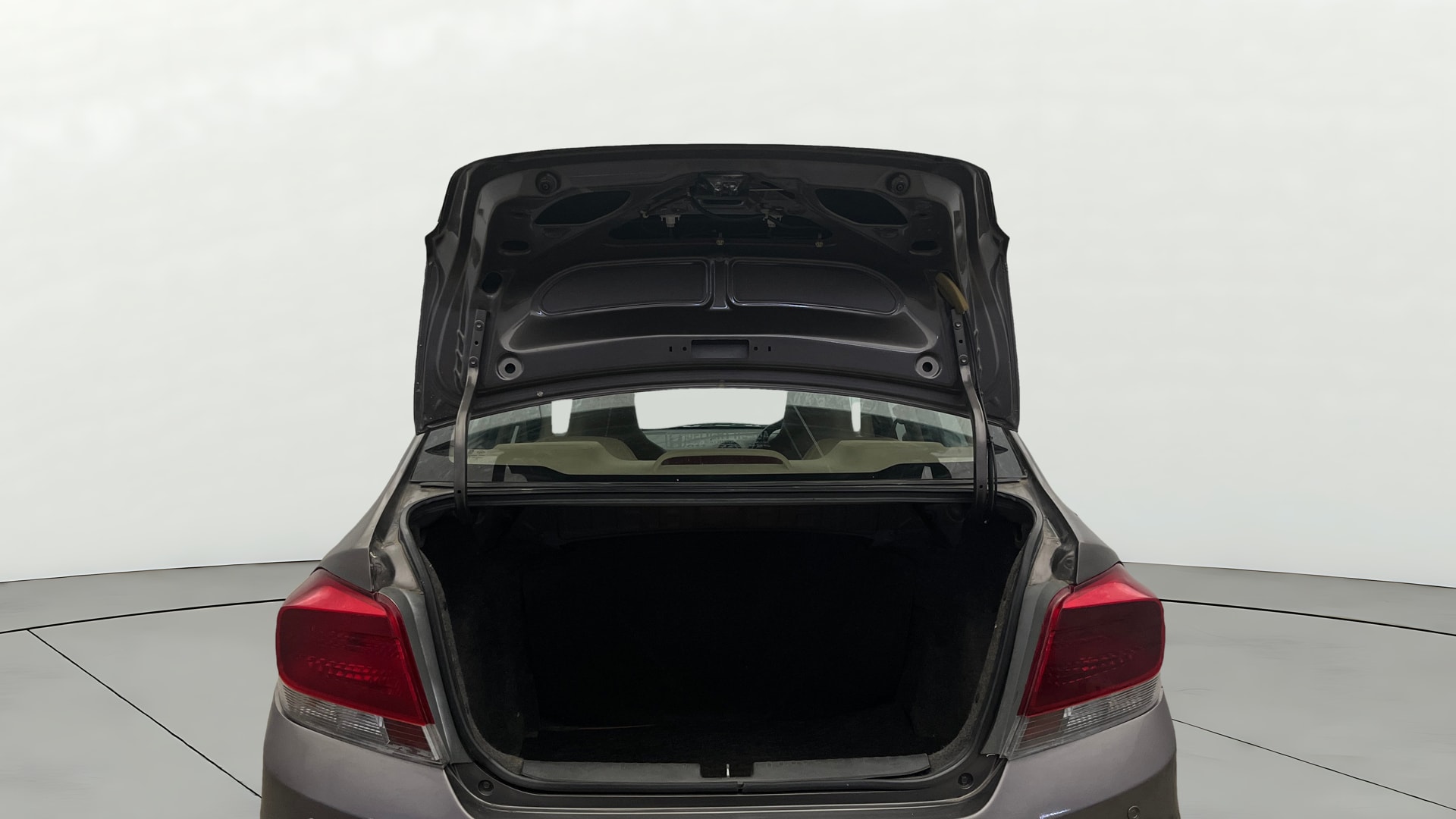 View 2014 Honda Amaze E MT Petrol BS IV Image 16 Used 2014 Honda Amaze E MT Petrol BS IV Image 16