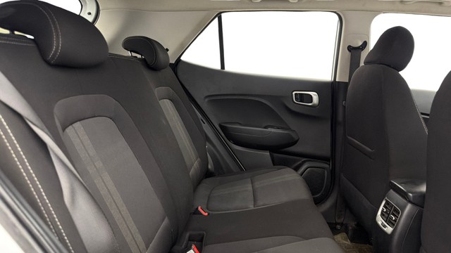 View Hyundai Venue Image 30 Used Hyundai Venue Image 30