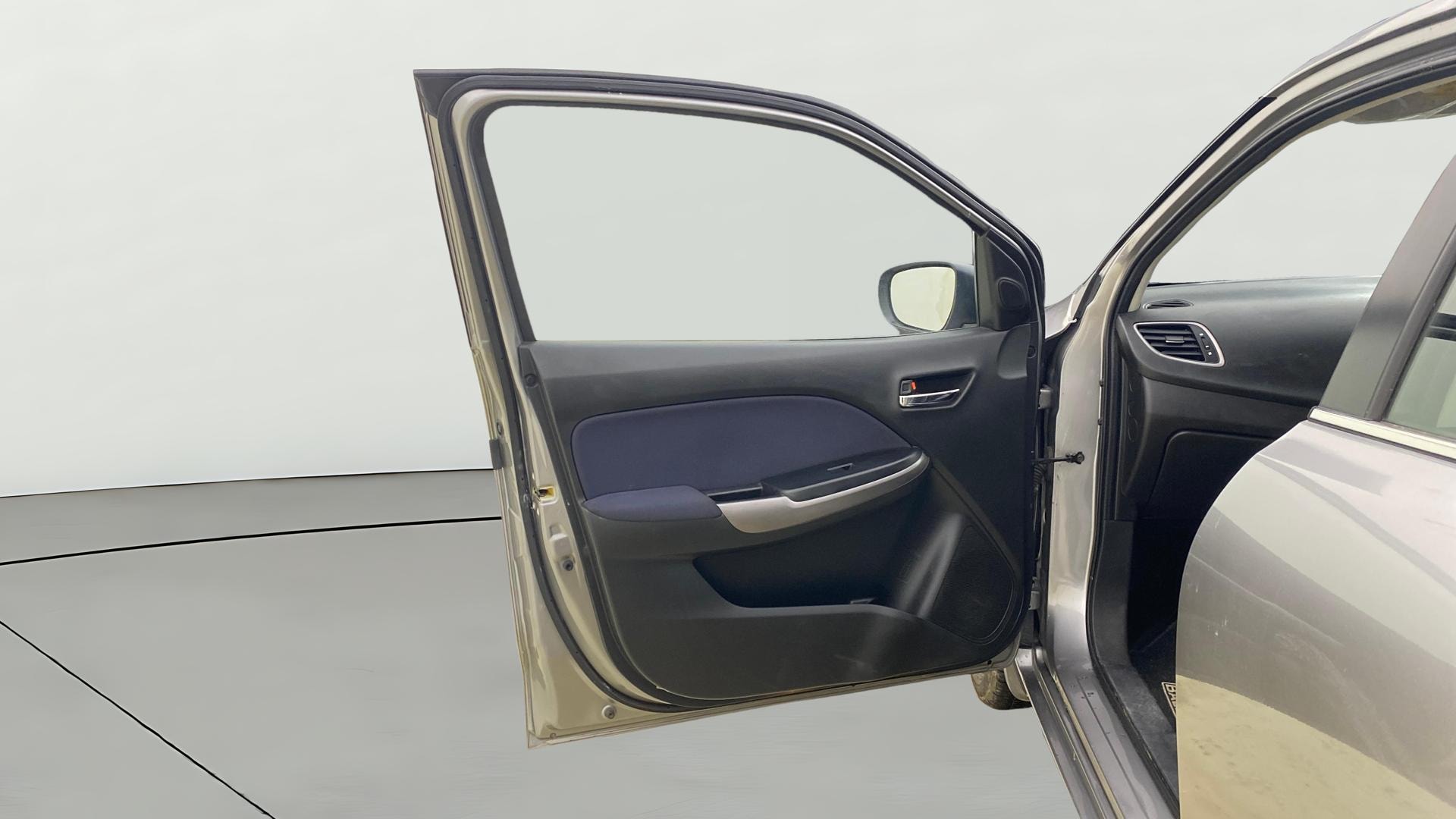 View 2020 Maruti Suzuki 1000 Base Variant Image 37 Used 2020 Maruti Suzuki 1000 Base Variant Image 37