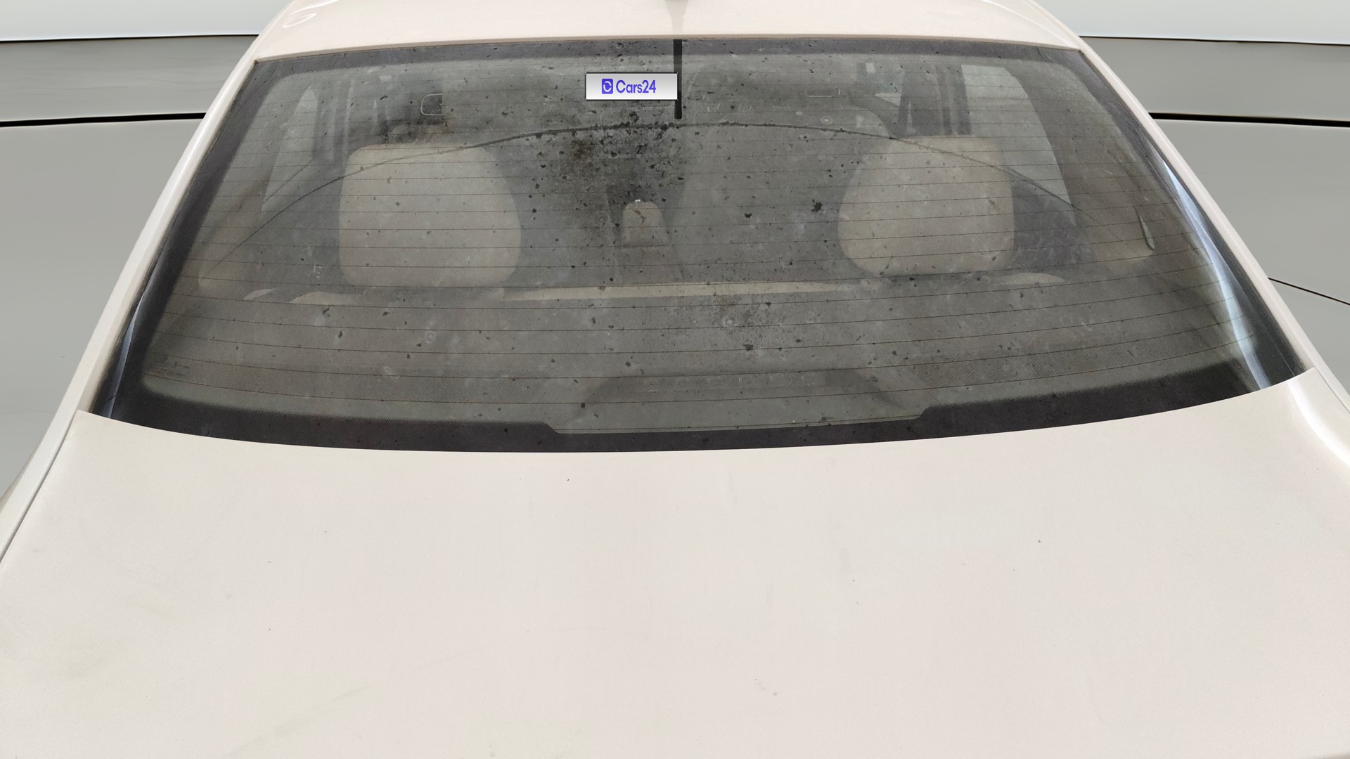 View 2015 Volkswagen Vento DSG Image 4 Used 2015 Volkswagen Vento DSG Image 4