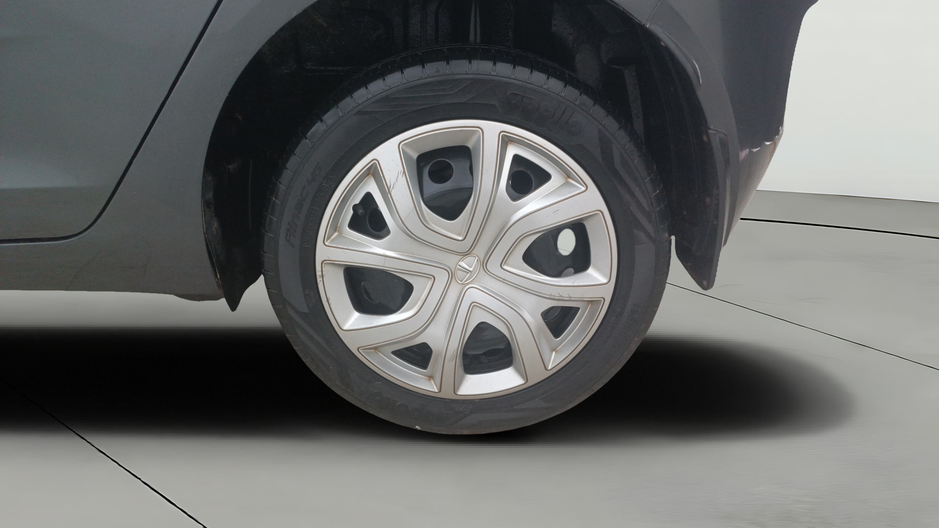 View 2021 Tata Altroz XT Petrol Image 12 Used 2021 Tata Altroz XT Petrol Image 12