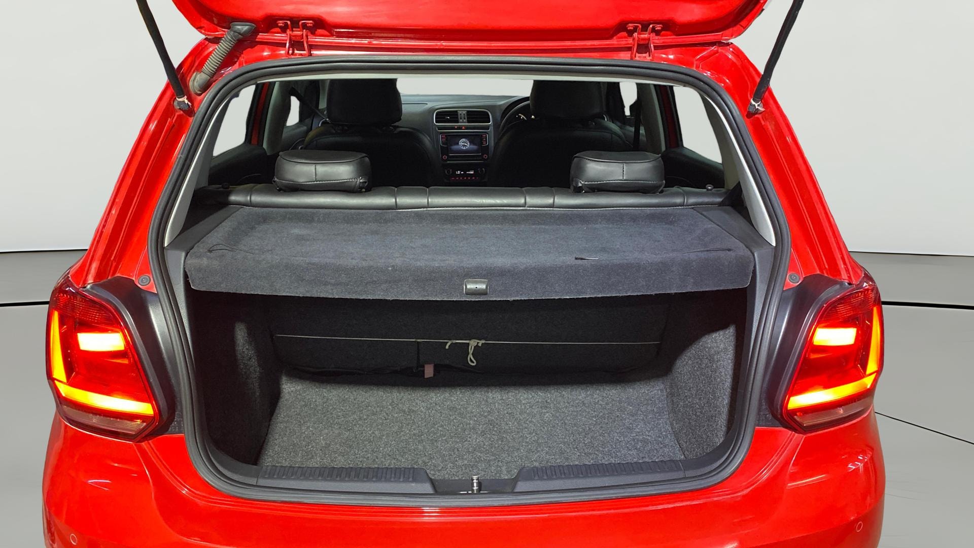 View 2022 Volkswagen Polo 1.0 L TSI Highline Plus Petrol Image 36 Used 2022 Volkswagen Polo 1.0 L TSI Highline Plus Petrol Image 36
