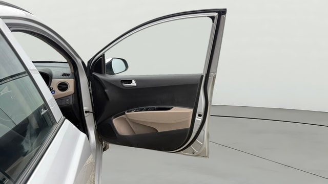 View Hyundai Grand i10 Image 46 Used Hyundai Grand i10 Image 46