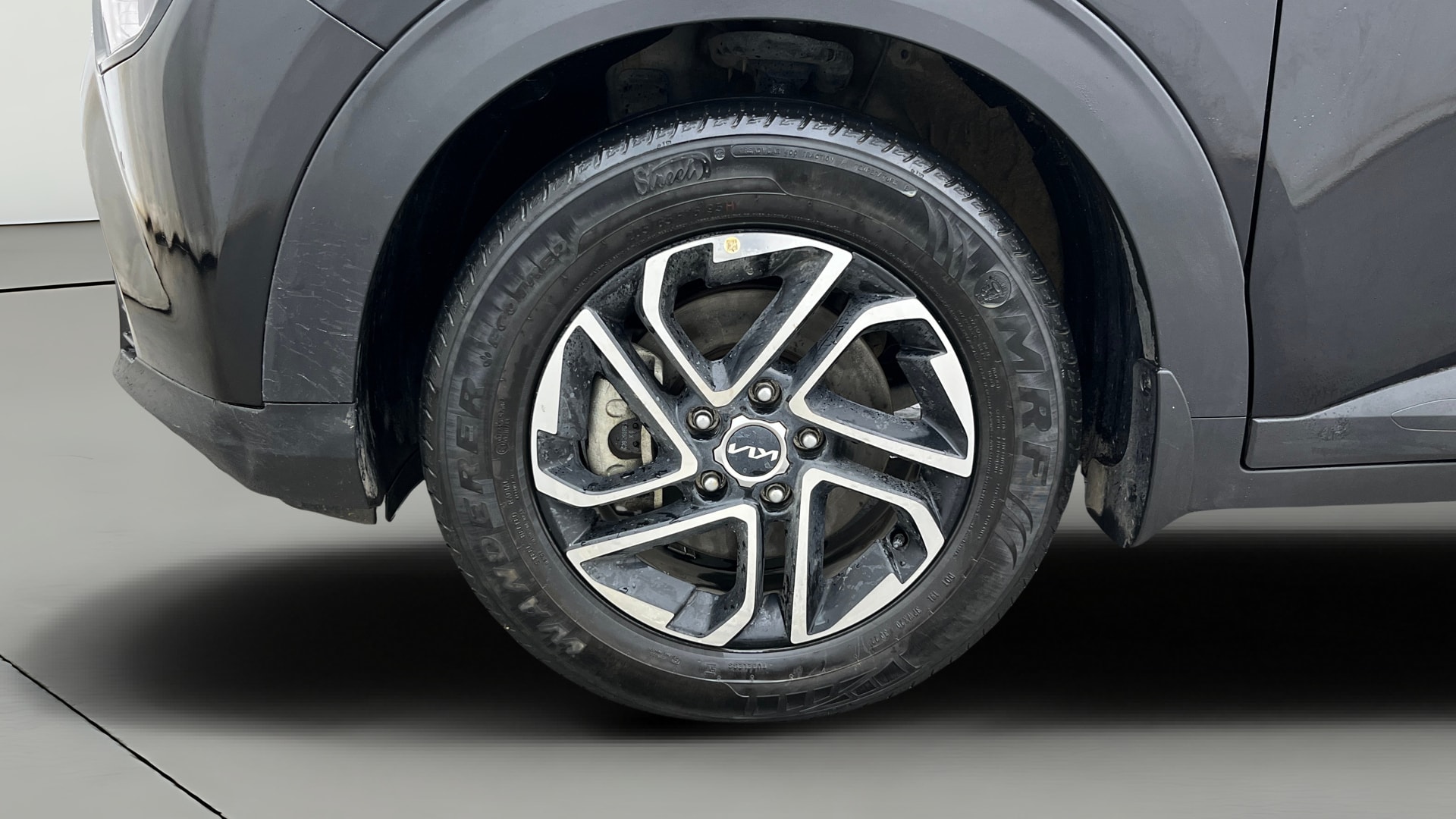 View 2023 Kia Carens Prestige 1.5 Petrol 7 STR Image 36 Used 2023 Kia Carens Prestige 1.5 Petrol 7 STR Image 36