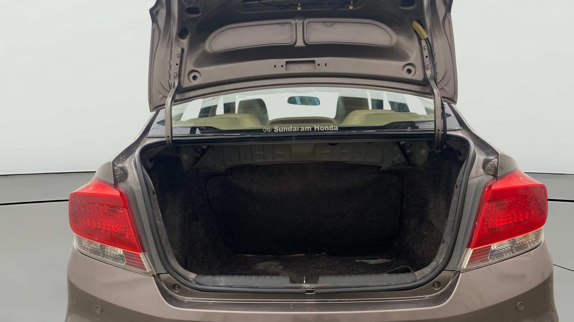 View 2015 Honda Amaze E MT Petrol BS IV Image 36 Used 2015 Honda Amaze E MT Petrol BS IV Image 36