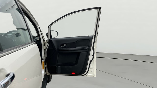 View Tata Hexa Image 45 Used Tata Hexa Image 45