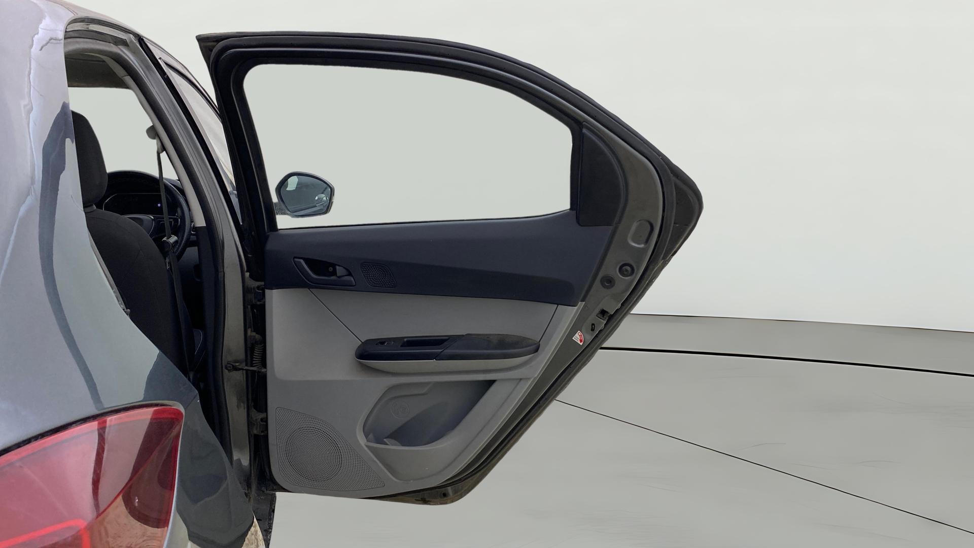 Used 2022 Tata Tiago Used 2022 Tata Tiago
