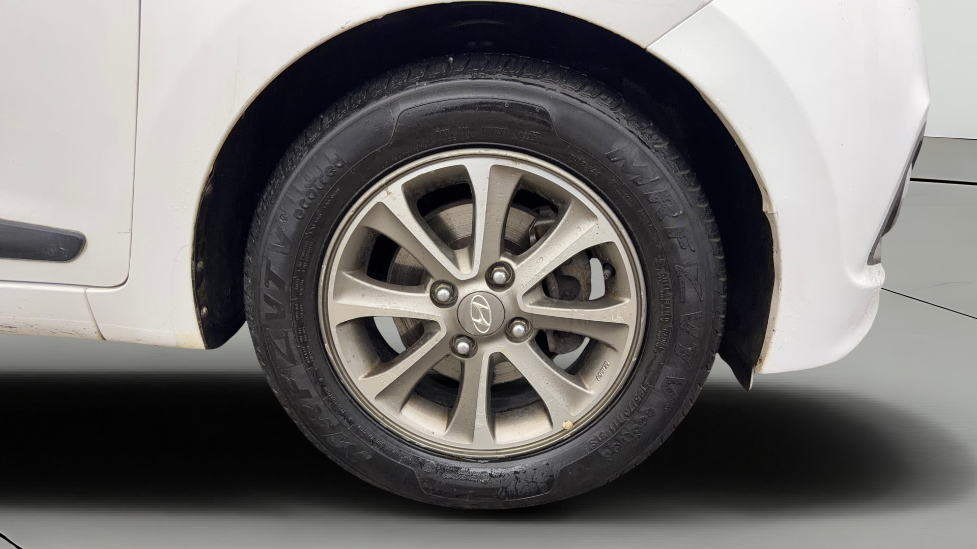 View 2014 Hyundai Grand i10 1.2 Asta Petrol Image 41 Used 2014 Hyundai Grand i10 1.2 Asta Petrol Image 41