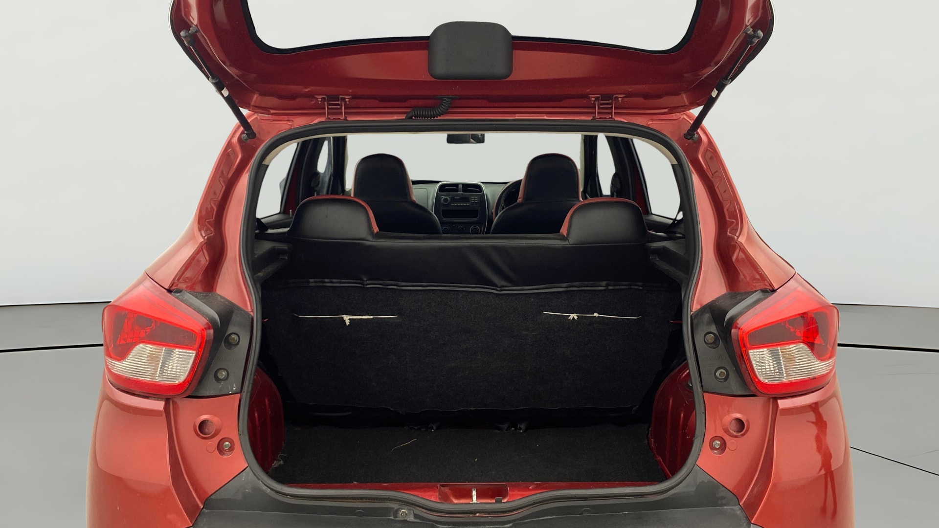 View 2017 Renault Kwid RXT 1.0 Image 36 Used 2017 Renault Kwid RXT 1.0 Image 36