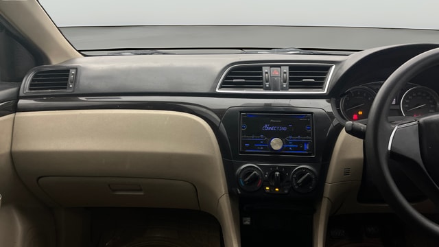 View Maruti Suzuki 1000 Image 30 Used Maruti Suzuki 1000 Image 30