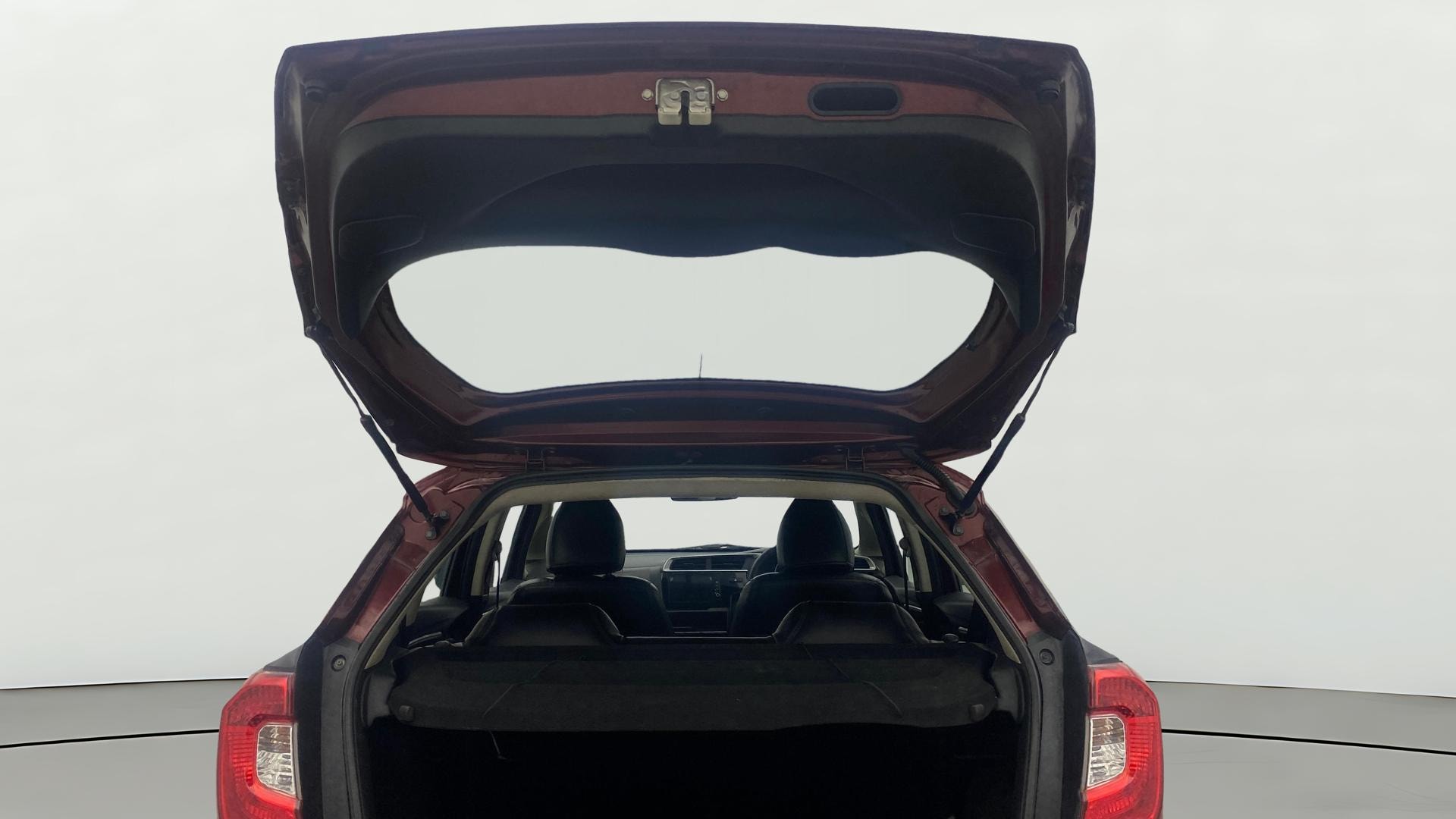 View 2017 Honda WR-V S MT Diesel Edge Edition Image 16 Used 2017 Honda WR-V S MT Diesel Edge Edition Image 16