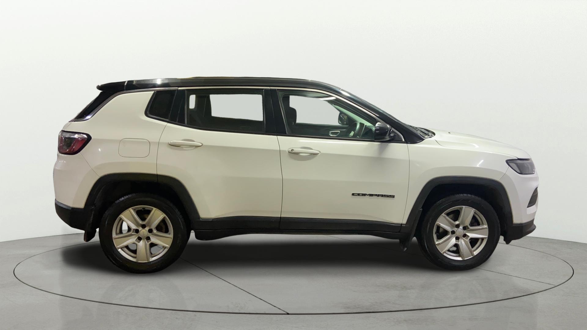 View 2021 Jeep Compass Sport 1.4 Petrol DDCT Image 28 Used 2021 Jeep Compass Sport 1.4 Petrol DDCT Image 28