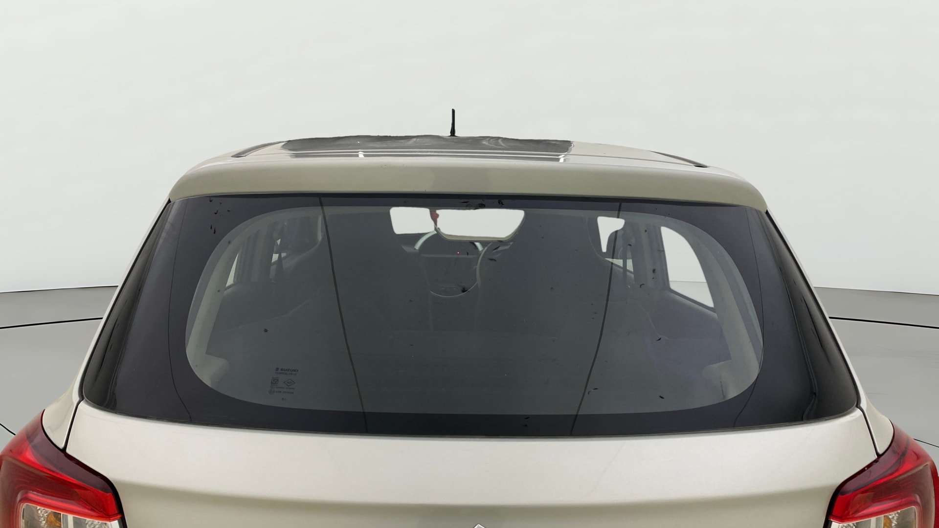 View 2019 Maruti Suzuki 1000 Base Variant Image 4 Used 2019 Maruti Suzuki 1000 Base Variant Image 4