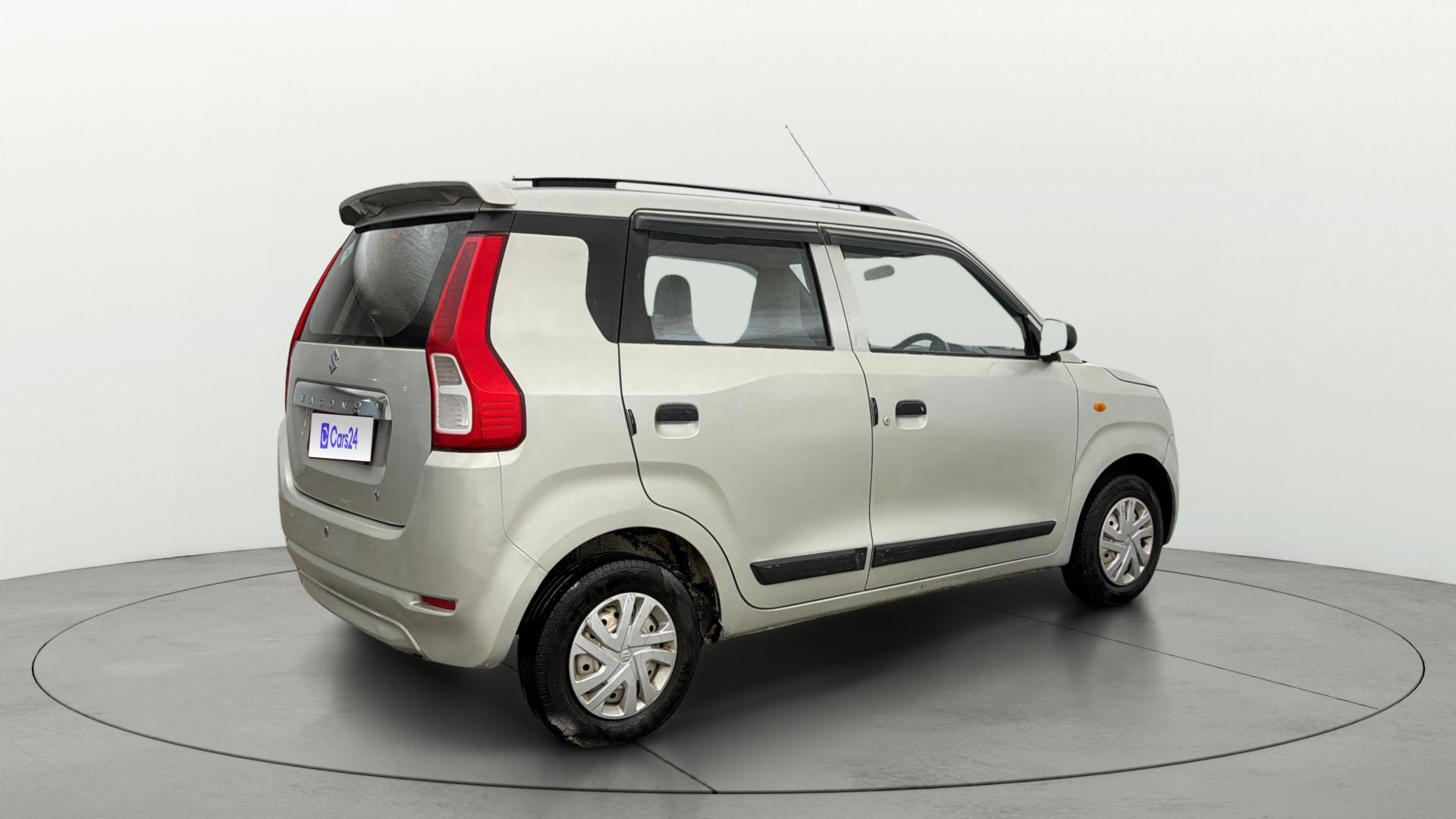 View 2021 Maruti Suzuki 1000 Base Variant Image 42 Used 2021 Maruti Suzuki 1000 Base Variant Image 42
